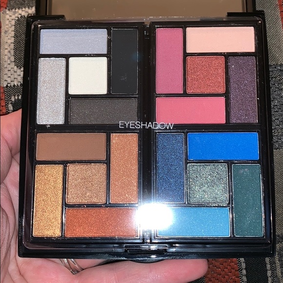 LAST ONE} KOHLS THE COLOR INSTITUTE - Picture 3 of 4